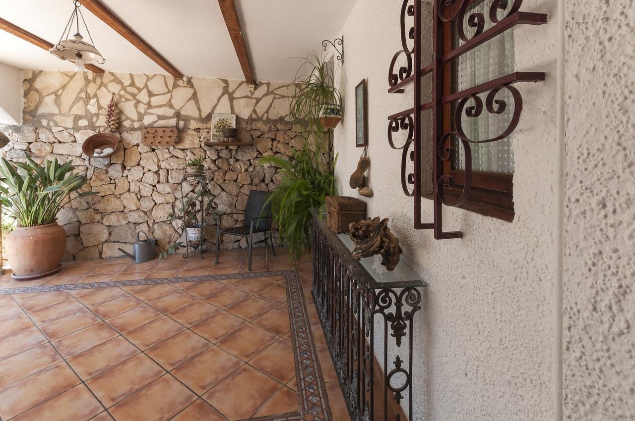 Villa Llumicel à Ador Extérieur photo